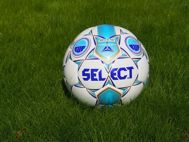 早报：不求同年同月同日生，但求同年同月同日2-2