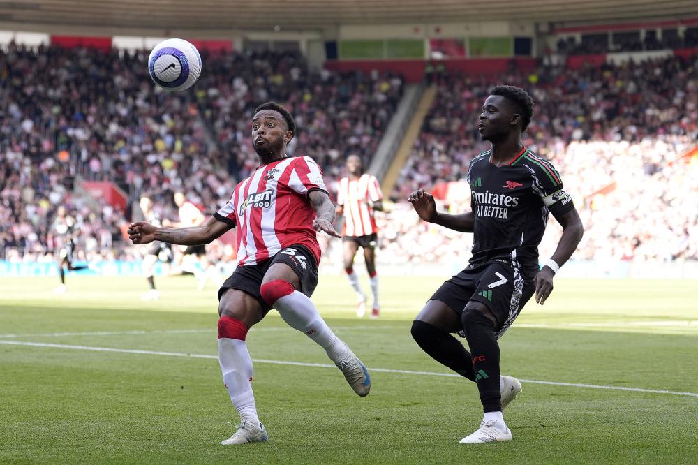 东福山矶钓遇小油扁围堵，坚守终获大黑鲷惊喜